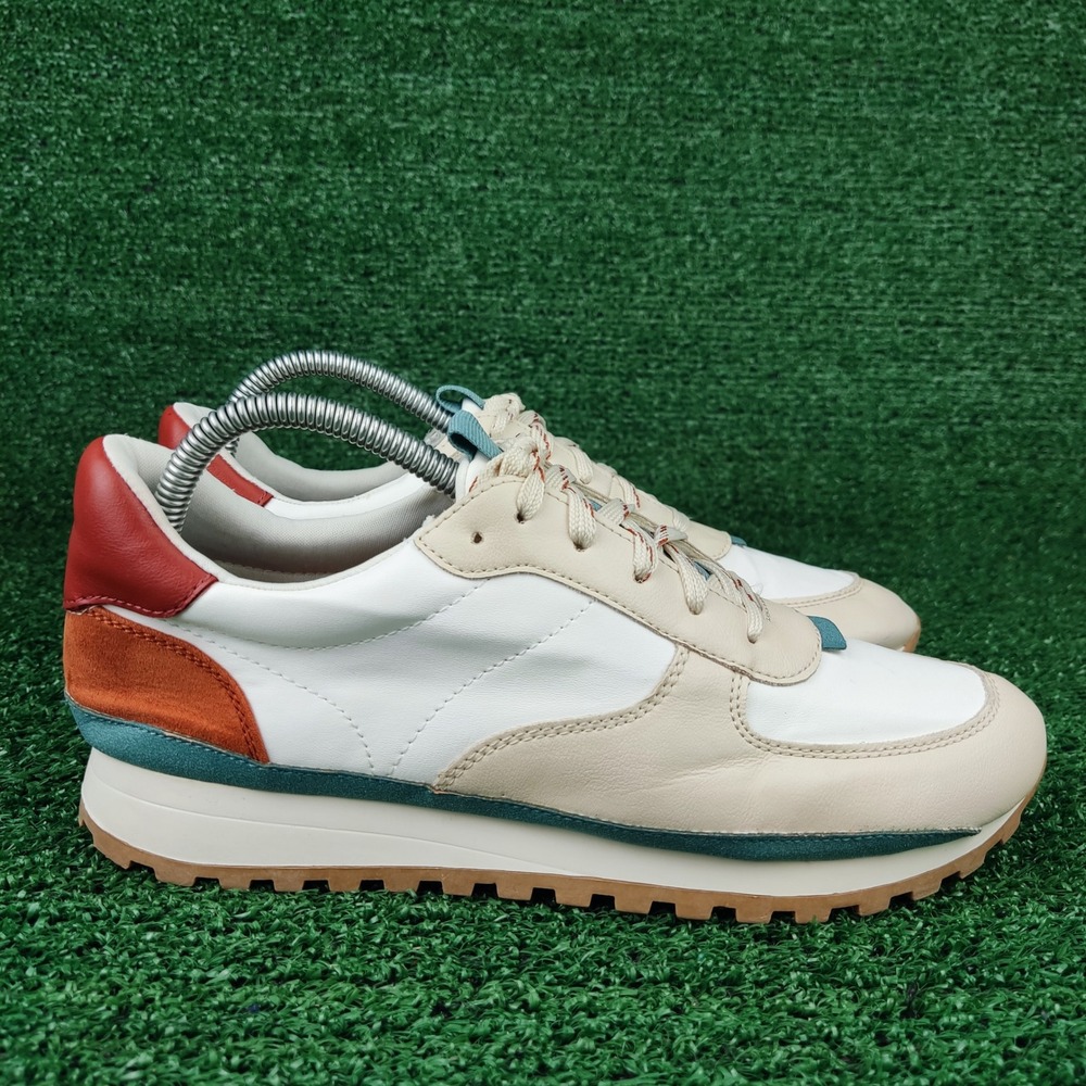 Universal Thread Sneakers Womens 8 White Multi Color Retro Jogger Lace Up Casual